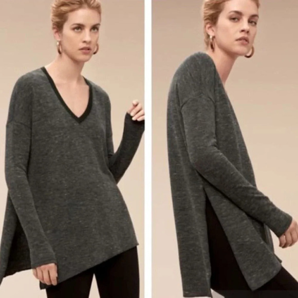 Aritzia Wilfred V-neck Sherbrooke Long Sleeve Top - Picture 1 of 12